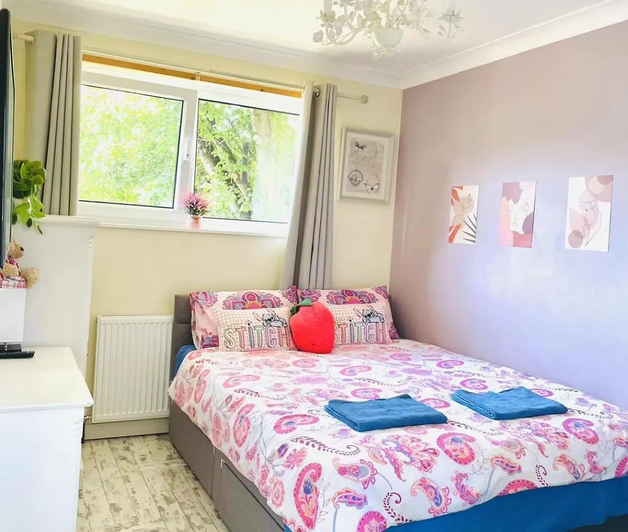 Cosy 3 Bed House At Citycentre & Garden & Freeparking Newcastle upon Tyne 0*,  Birleşik Krallık